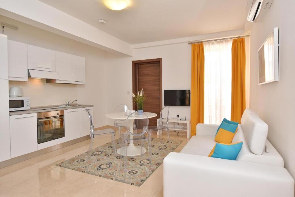 The Caves Apartments Saint Julian's Ngoại thất bức ảnh